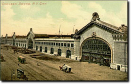 Il terminal del molo 61 della White Star in primo piano in una cartolina del 1914.