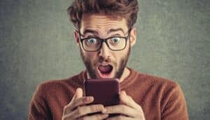 Attenzione a questo SMS truffa: Google rivela il trucco per rubare la tua password
